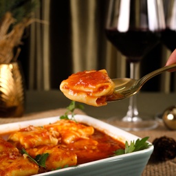 [55610] FAGOTTINI DE DAMASCO COM ABACAXI E MOLHO BRANCO